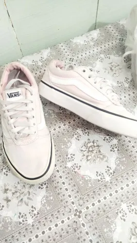 Tênis da vans original rosa bebê 