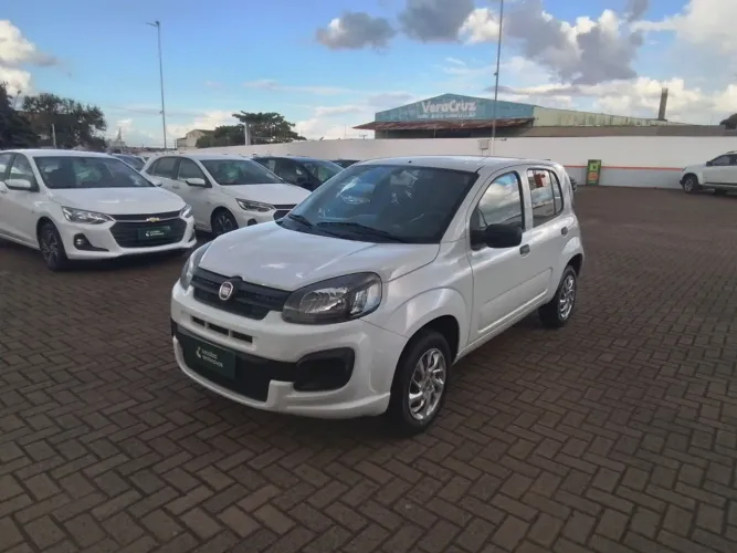Fiat Uno Attractive 1.0 EVO Fire Flex 8V 5P 2021