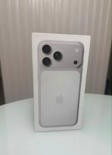 IPHONE 17 PRO MAX, 256, SILVER, LACRADO!