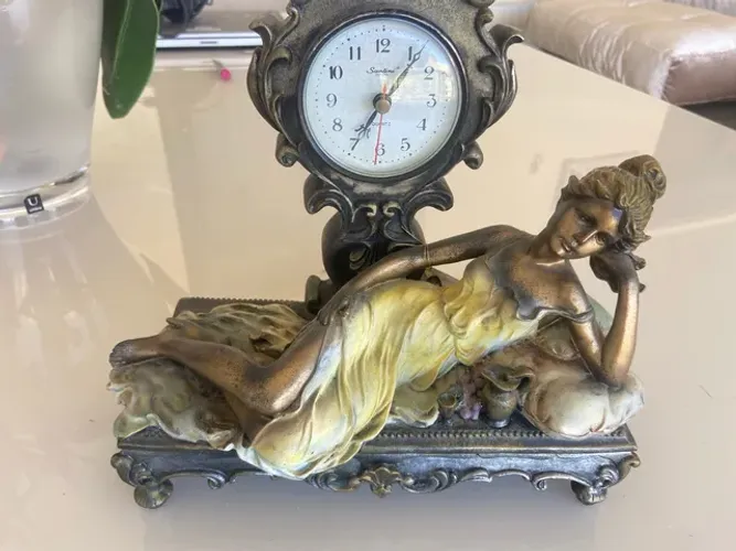 Decoração relógio antigo Resina