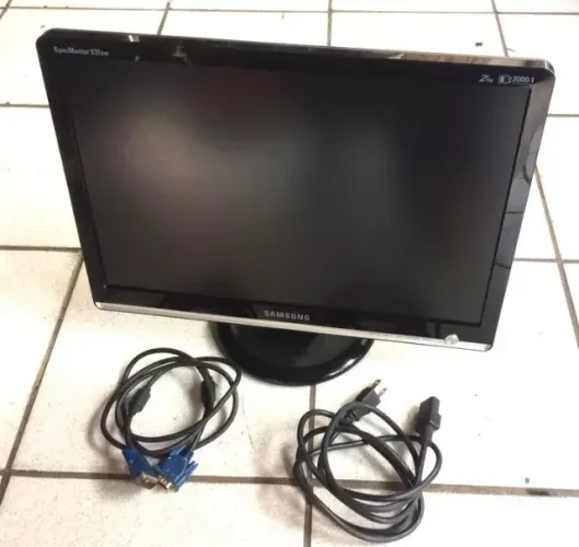 Monitor Samsung 931bw 19 Pol Com Dvi / Vga - Funcionando