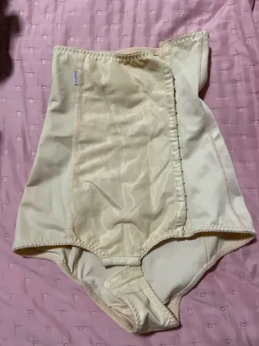 Calça modeladora da Moderna para mulheres TAM M