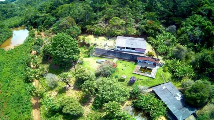 Vende Sitio com 125.000m² em Viana à 37km de Vitoria.