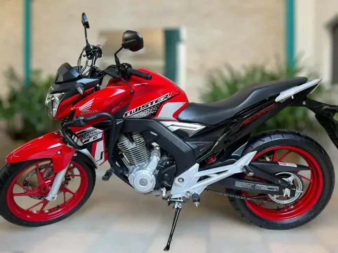 HONDA CB TWISTER 2021 KM 31.000