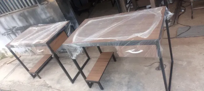 Fabricamos mesa industrial industrial com gaveta e suporte pra cpu - entrego