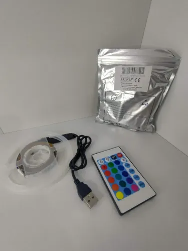 Fita LED RGB USB com Controle 5V - 03 metros - Rolo - Nova