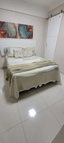 Cama casal + base Ortobom usada