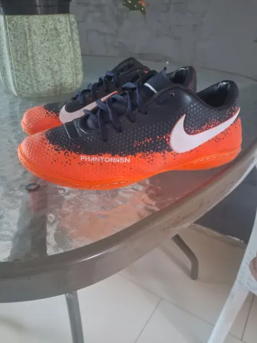 Chuteira Nike 36