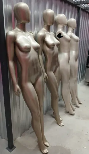 MANEQUINS FEMININOS ARTICULADOS POLIETILENO CORPO INTEIRO