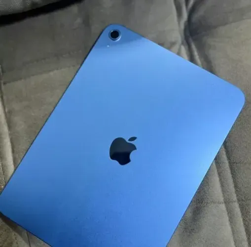 iPad 11 Geração Azul 