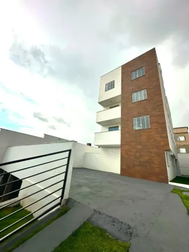 COBERTURA NOVA A VENDA I BAIRRO COQUEIROS.