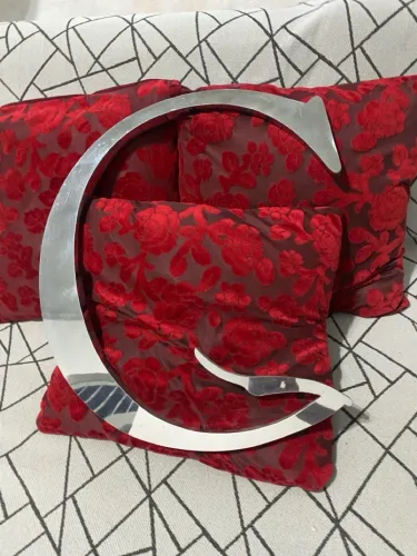 Letra C Decorativa Cromada