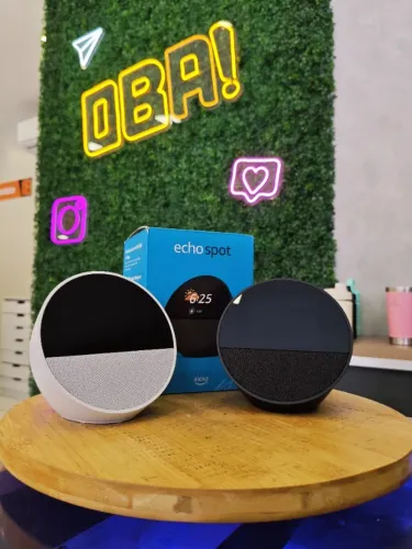 Alexa Echo Spot com Touchscreen 