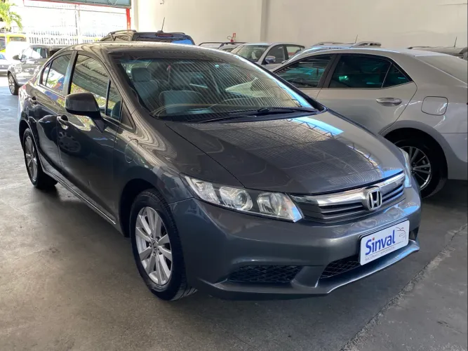 Honda Civic Sedan LXS 1.8/1.8 Flex 16V Aut. 4P 2014