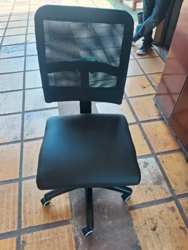 Cadeira Giratória Telada 