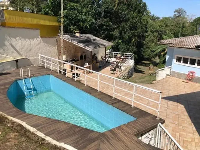VITOR LOPES - 2 Casas - 8 quartos condomínio fechado com Praia particular
