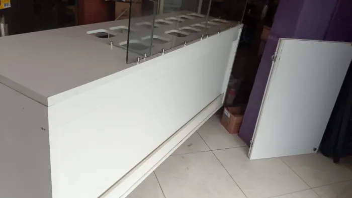 balcão de armazenamento  sorvete/açaí,  2000x 590 x 960 (2 mt, 59 profu, 96 alt) com cuba 