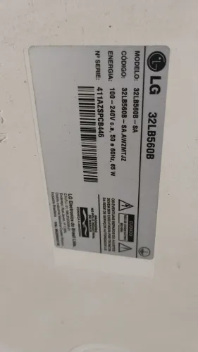 Tv led 32 polegadas funcionando só não aparece a imagem completa de tela