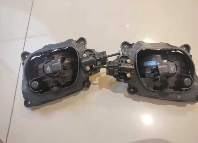 Faróis de milha para HR 