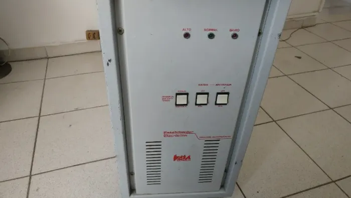 Super estabilizador industrial beta cms 3000 mais Auto Transformador de voltagem 110v 220v