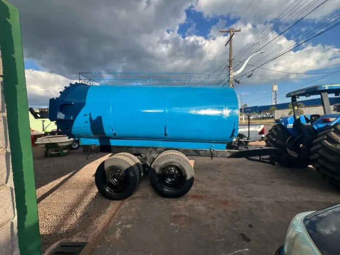 Carreta Tanque Agrícola C/ Bomba 10000 litros 