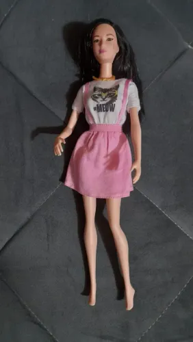 Boneca Barbie Fashionistas 10 Oriental Meow Rara Coleção 2015