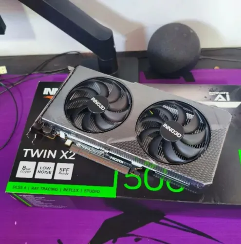 Placa de vídeo RTX 5060 INNO3D