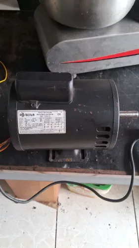 Motor de 1 CV bifasico