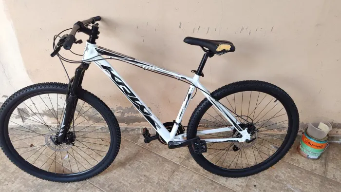 Vendo Bicicleta KRW Aro 29, 24 Velocidades, Freio a Disco