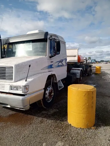MB 1630 Pino contêiner