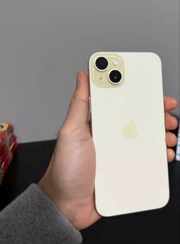iPhone 15