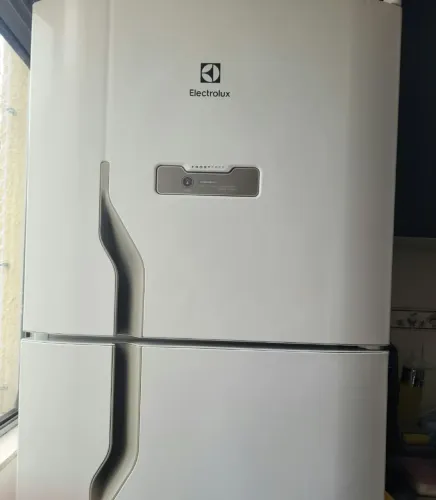 Geladeira Electrolux Frost Free Duplex 371L Branca DFN41 - 127V