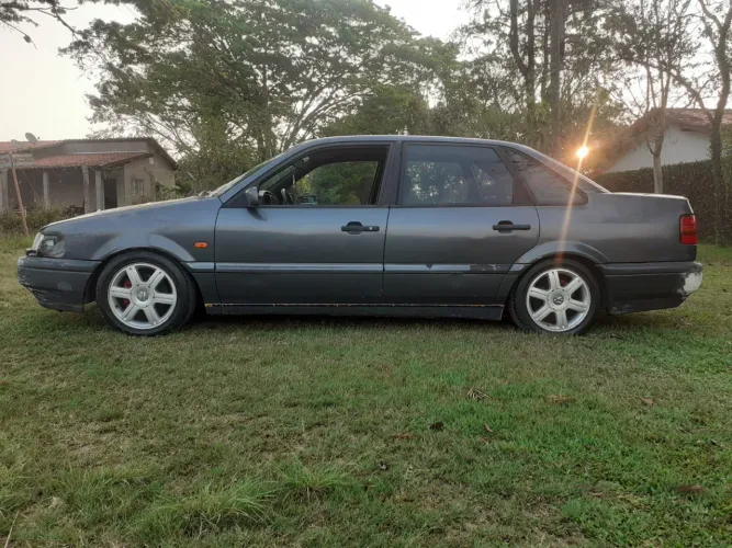 Volkswagen Passat 2 1995