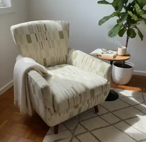 Poltrona Vintage Retrô Estofada - Excelente estado