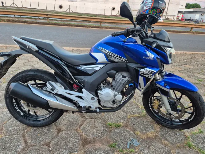 Twister 2021 super conservada 