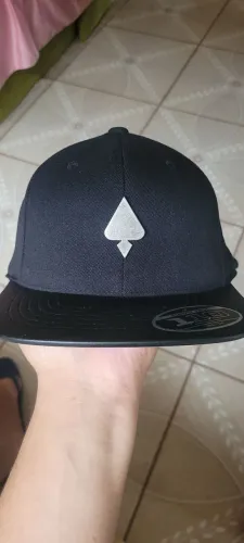 Boné Mcd Beija flor