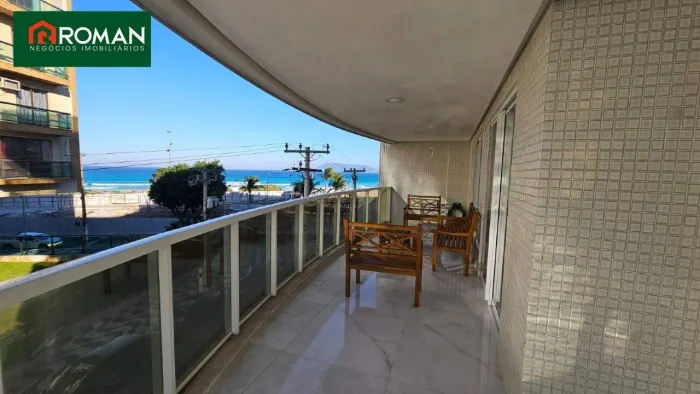 Apartamento vista mar na Praia do Forte, Cabo Frio/RJ.