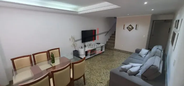 Sobrado em condominio fechado a venda !