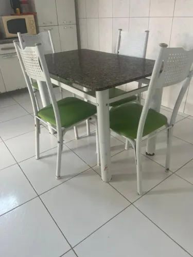 Mesa de sala de jantar 
