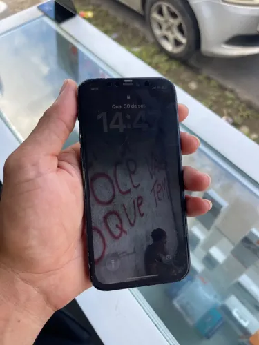 IPHONE 12 