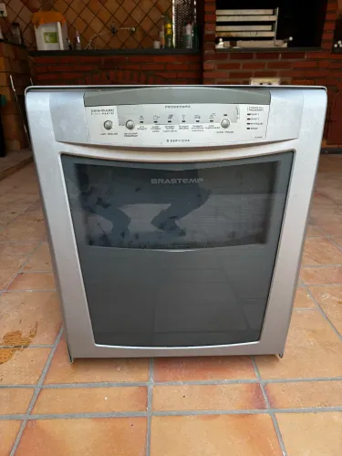 Lava louças Brastemp 8 serviços Linha Prata