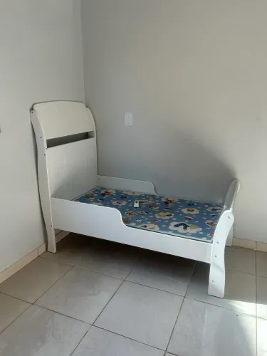 BERÇO QUER VIRA CAMA INFANTIL COM COLCHÃO