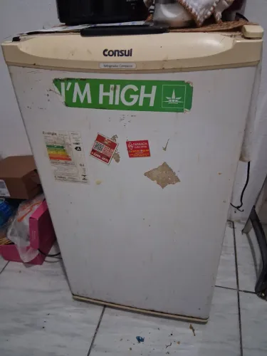 Refrigerador compacto 