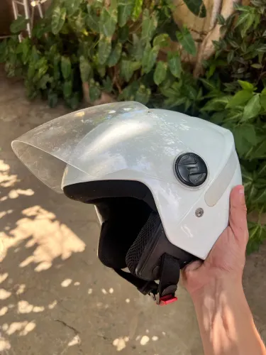 Capacete Branco barato pra vender hoje