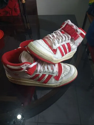Tênis Adidas Tam 43 r$180.00