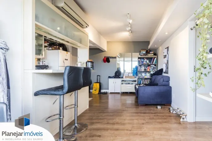 Ótimo apartamento com 2 dormitórios, bem localizado no bairro Bela Vista