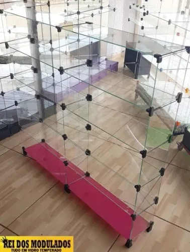 Balcão de vidro 1,20m USADO rosa