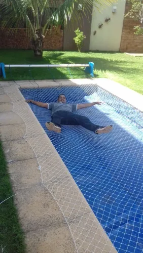PROTEÇÃO PARA PISCINAS