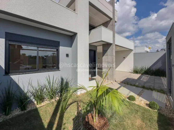 Casa Térrea com 3 Suítes e Piscina à venda, 191 m² por R$ 1.700.000 - Tropical II - Cascav