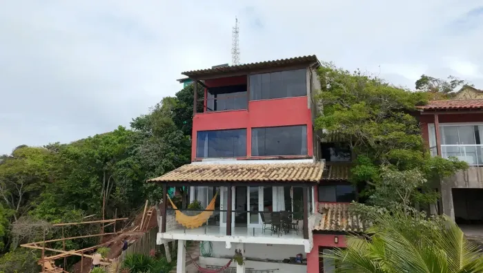À Venda: Casa no Peró com vista para o mar e montanhas Casa no condomínio Bosque do Peró